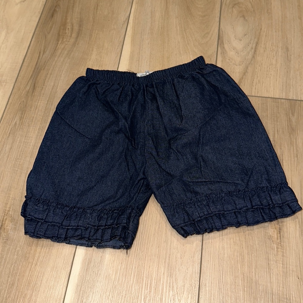 EUC Dark Chambray Girls Size 5 Stretch Ruffle Shorts by Lillie’s & Lace Boutique